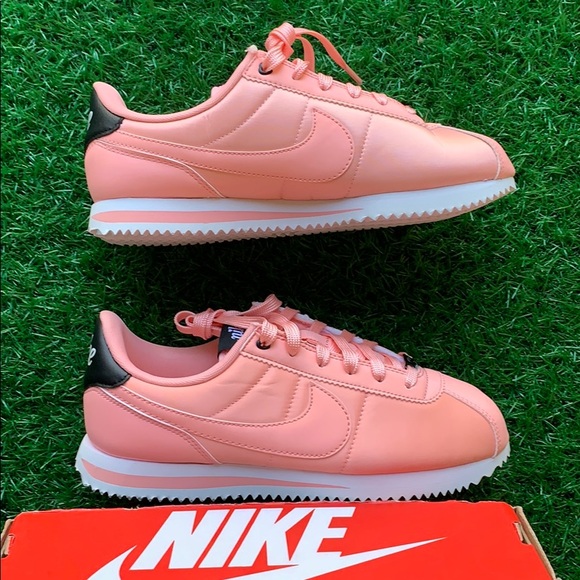 NIKE CORTEZ BASIC TXT VDAY (GS) - Picture 7 of 16